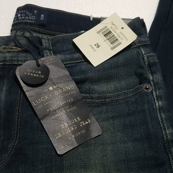 Lucky Brand Med Rise Brooke legging Jeans - Picture 2 of 5